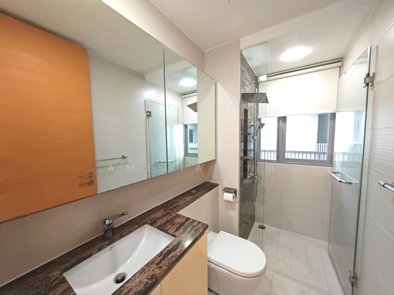 The Scala @ Lorong Chuan, 120 Serangoon Avenue 3, 3 Bedrooms, 904 sqft, Condominium For Rent, by Amelia Ang, 500151774 - Bathroom - PropertyGuru.com.sg