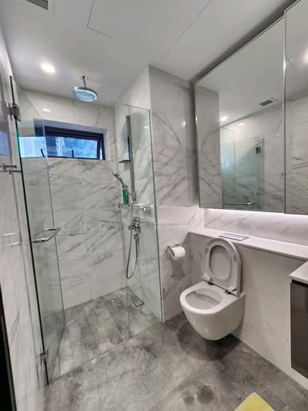 Midtown Bay, 122 Beach Road, 2 Bedrooms, 743 sqft, Condominium For Sale, by Leng Propnex, 500151777 - PropertyGuru.com.sg