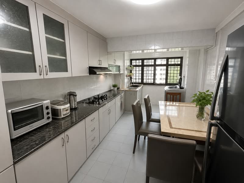 23 Telok Blangah Crescent, 23 Telok Blangah Crescent, 3 Bedrooms, 883 sqft, HDB Flat For Sale, by Benny Tan, 500151790 - Kitchen - PropertyGuru.com.sg
