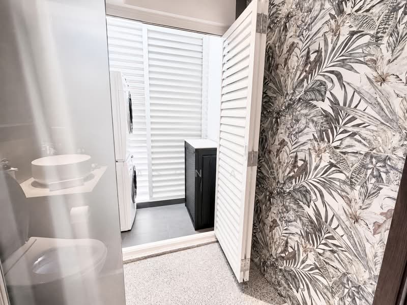 Two8one Studio, 281 River Valley Road, 1 Bedroom, 517 sqft, Condominium For Sale, by Jason Ang, 500151792 - Bathroom area - PropertyGuru.com.sg