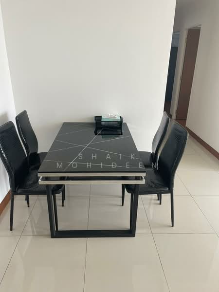 8A Upper Boon Keng Road, 8A Upper Boon Keng Road, 3 Bedrooms, 1,001 sqft, HDB Flat For Rent, by Shaik Mohideen, 500151794 - Dining Room - PropertyGuru.com.sg