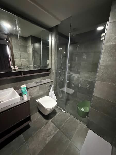 Grandeur Park Residences, 1 Bedok South Avenue 3, 2 Bedrooms, 592 sqft, Condominium For Rent, by James Tang, 500151809 - Bathroom - PropertyGuru.com.sg