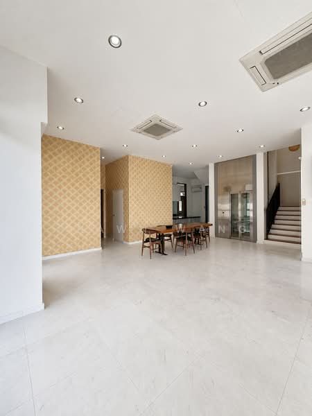 Punggol 24th Ave, Punggol 24th Ave, 6 Bedrooms, 4,692 sqft, Bungalow House For Sale, by Shawn Wang, 500151811 - Interior - PropertyGuru.com.sg