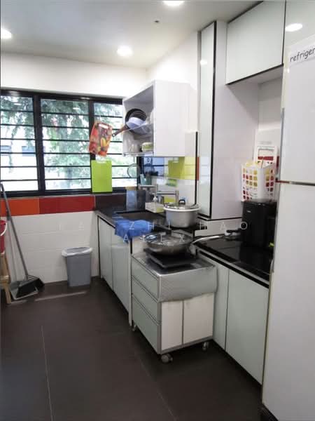 482 Jurong West St 41, , 1,819 sqft, Shop / Shophouse For Rent, by Bai Zhi Hao Alex, 500151815 - Kitchen - CommercialGuru.com.sg