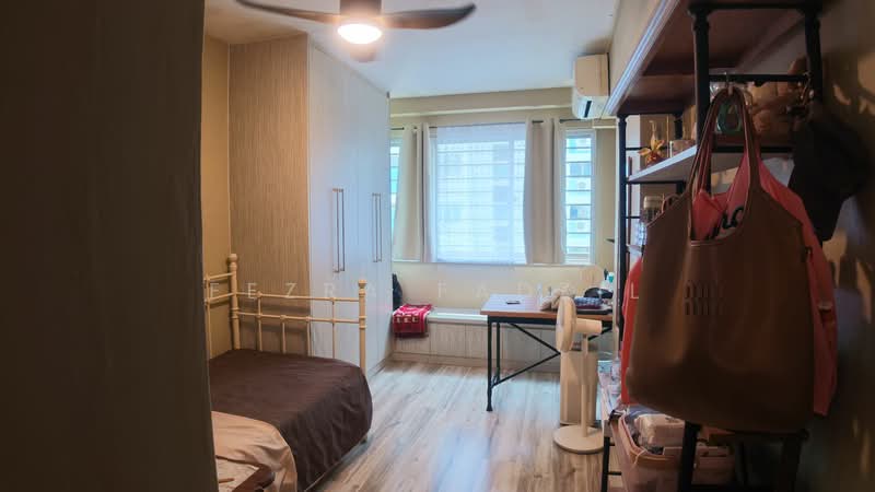 124 Pasir Ris Street 11, 124 Pasir Ris Street 11, 3 Bedrooms, 1,216 sqft, HDB Flat For Sale, by Fezra Fadzil, 500151825 - Bedroom - PropertyGuru.com.sg