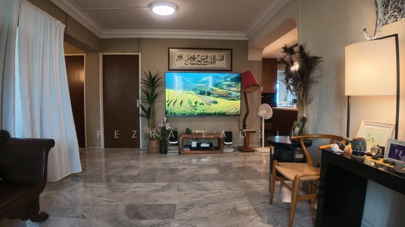 124 Pasir Ris Street 11, 124 Pasir Ris Street 11, 3 Bedrooms, 1,216 sqft, HDB Flat For Sale, by Fezra Fadzil, 500151825 - Living Room - PropertyGuru.com.sg