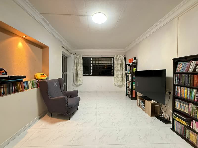 229 Bishan Street 23, 229 Bishan Street 23, 3 Bedrooms, 1,130 sqft, HDB Flat For Sale, by Kavin Kuah, 500151826 - Living Room - PropertyGuru.com.sg