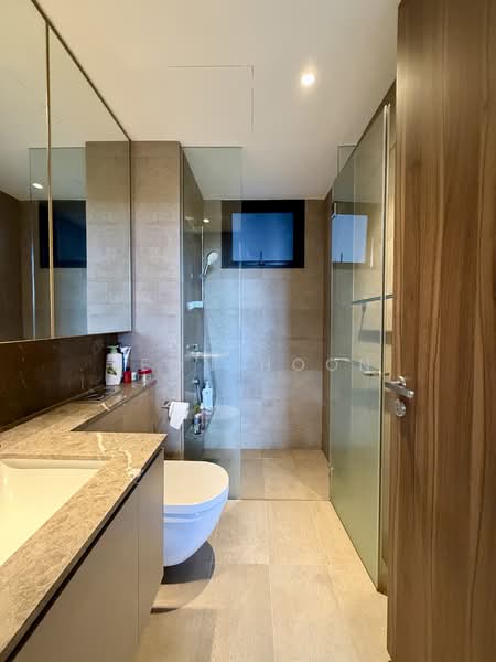 Daintree Residence, 11E Toh Tuck Road, 4 Bedrooms, 1,485 sqft, Condominium For Sale, by Leon Hoon, 500151831 - Common Bathroom - PropertyGuru.com.sg