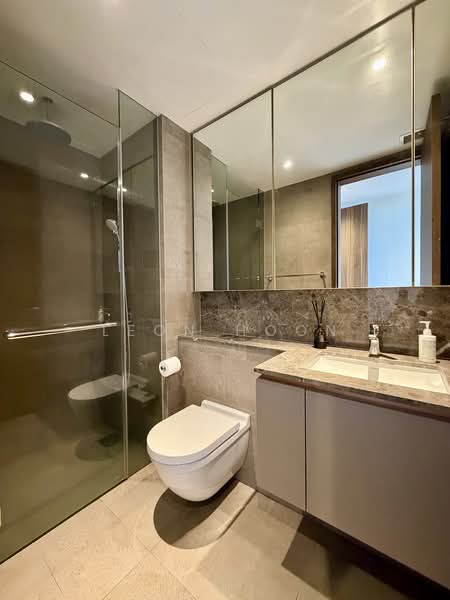 Daintree Residence, 11E Toh Tuck Road, 4 Bedrooms, 1,485 sqft, Condominium For Sale, by Leon Hoon, 500151831 - Junior Master Bathroom - PropertyGuru.com.sg