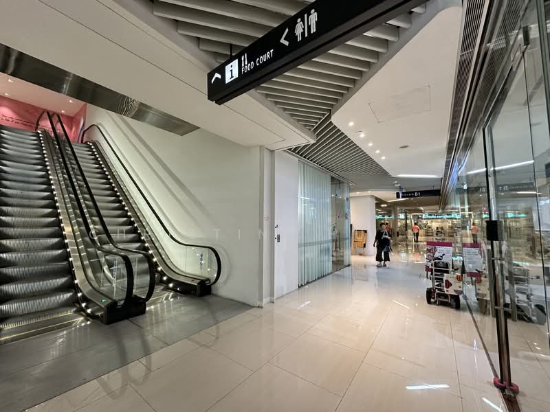 City Gate, 371 Beach Road, 592 sqft, Mall Shop For Sale, by Christine Huang, 500151840 - Interior - CommercialGuru.com.sg