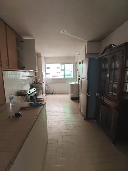 698 Hougang Street 61, 698 Hougang Street 61, 2 Bedrooms, 689 sqft, HDB Flat For Rent, by Steve Voon, 500151841 - Kitchen - PropertyGuru.com.sg