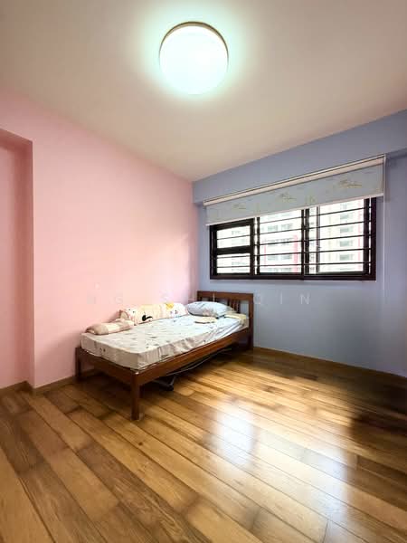 463B Bukit Batok Street 41, 463B Bukit Batok Street 41, 3 Bedrooms, 1,216 sqft, HDB Flat For Sale, by Ng Shi Qin, 500151845 - Bedroom - PropertyGuru.com.sg
