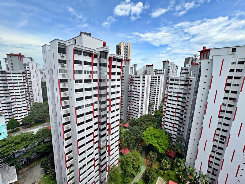 276 Toh Guan Road, 276 Toh Guan Road, 3 Bedrooms, 1,302 sqft, HDB Flat For Rent, by Charles Tan, 500151854 - Exterior - PropertyGuru.com.sg