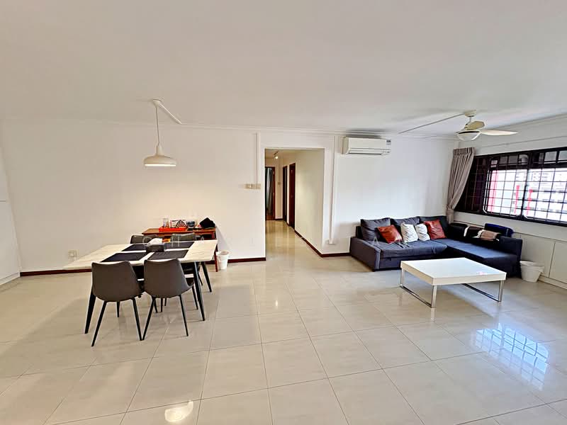 276 Toh Guan Road, 276 Toh Guan Road, 3 Bedrooms, 1,302 sqft, HDB Flat For Rent, by Charles Tan, 500151854 - Living Room - PropertyGuru.com.sg