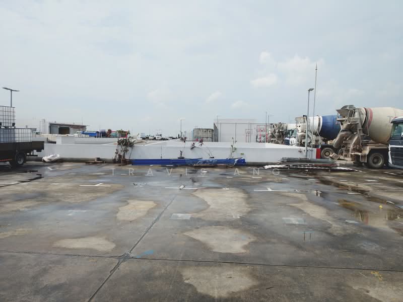 West Connect Building, 10 Buroh Street, 1,733 sqft, Factory / Workshop (B2) For Sale, by Travis Ang, 500151860 - Exterior - CommercialGuru.com.sg