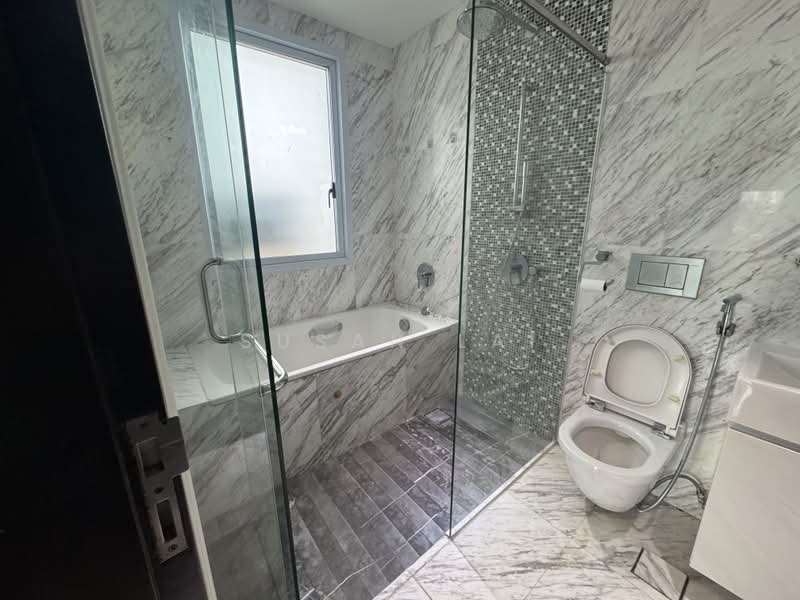 52 Stevens, 52 Stevens Road, Room Rental, 170 sqft, Apartment For Rent, by Susan Lai, 500151875 - Bathroom - PropertyGuru.com.sg