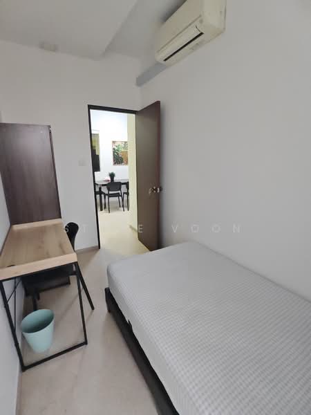 The Parc Condominium, 1 West Coast Walk, Room Rental, 120 sqft, Condominium For Rent, by Steve Voon, 500151879 - Bedroom - PropertyGuru.com.sg