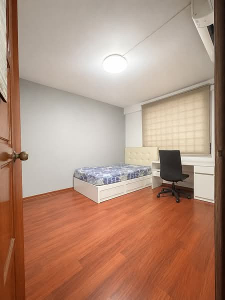 167 Stirling Road, 167 Stirling Road, 2 Bedrooms, 646 sqft, HDB Flat For Sale, by Joy Toh, 500151887 - Bedroom - PropertyGuru.com.sg