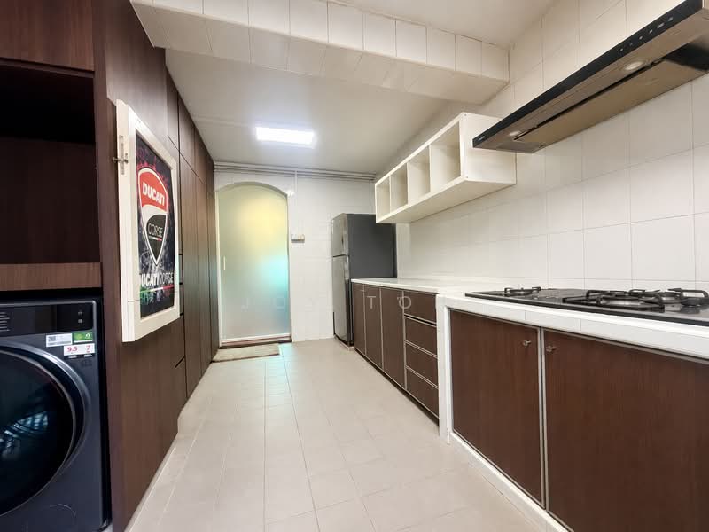 167 Stirling Road, 167 Stirling Road, 2 Bedrooms, 646 sqft, HDB Flat For Sale, by Joy Toh, 500151887 - Kitchen - PropertyGuru.com.sg