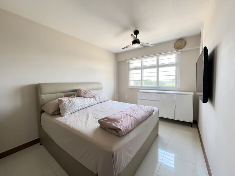 228B Punggol Field, 228B Punggol Field, 3 Bedrooms, 1,249 sqft, HDB Flat For Sale, by Xiang Rui Issey Lim, 500151897 - Bedroom - PropertyGuru.com.sg