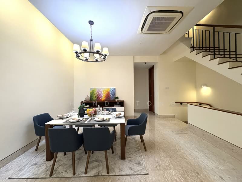Chuan Vale in Serangoon Garden Estate, Jalan Nira,Serangoon Garden, 5 Bedrooms, 4,200 sqft, Terraced House For Sale, by Shandy Tong, 500151899 - Dining Room - PropertyGuru.com.sg