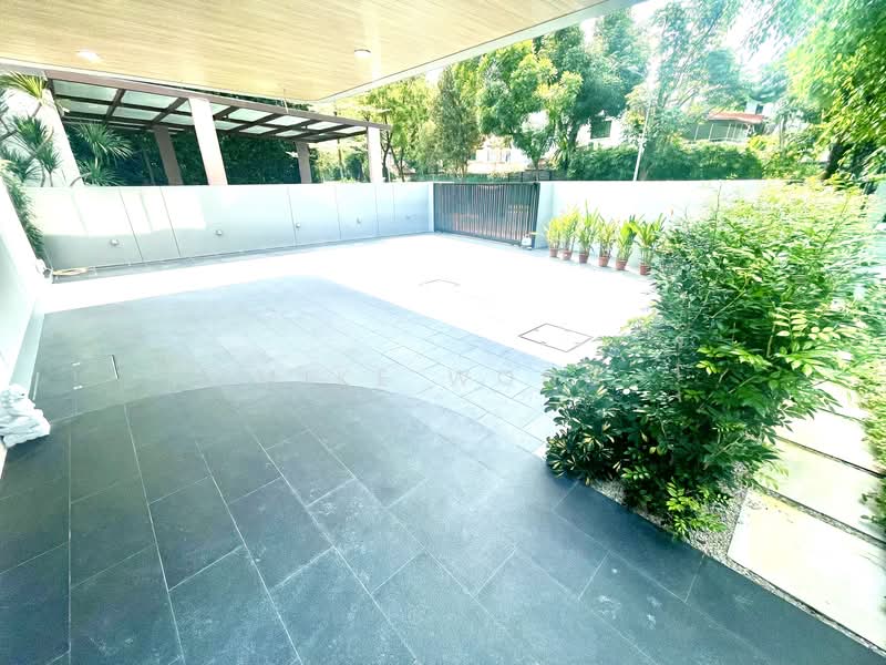 Brand New Huge 2.5 Sty Bungalow with basement pool & lift, Grove Drive, 5 Bedrooms, 12,109 sqft, Bungalow House For Sale, by Mike Wong, 500151905 - PropertyGuru.com.sg