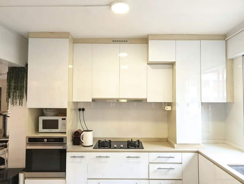 204 Bishan Street 23, 204 Bishan Street 23, 3 Bedrooms, 1,206 sqft, HDB Flat For Sale, by Mak Te Hui (Mak), 500151907 - Kitchen - PropertyGuru.com.sg
