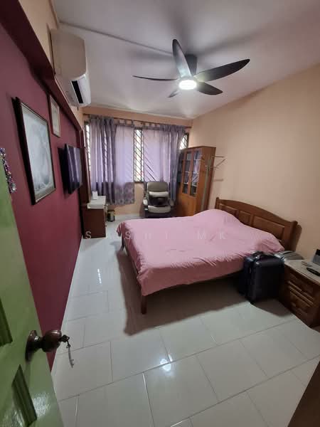 14 Toh Yi Drive, 14 Toh Yi Drive, 4 Bedrooms, 1,356 sqft, HDB Flat For Sale, by Sashi MK, 500151916 - Bedroom - PropertyGuru.com.sg