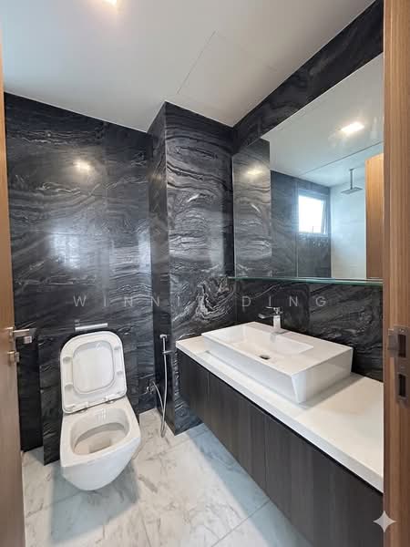 Vista Residences, 28 Jalan Datoh, Room Rental, 200 sqft, Condominium For Rent, by Winnie Ding, 500151922 - Master Bathroom - PropertyGuru.com.sg