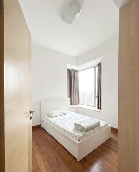 Vista Residences, 28 Jalan Datoh, Room Rental, 200 sqft, Condominium For Rent, by Winnie Ding, 500151922 - Bedroom - PropertyGuru.com.sg