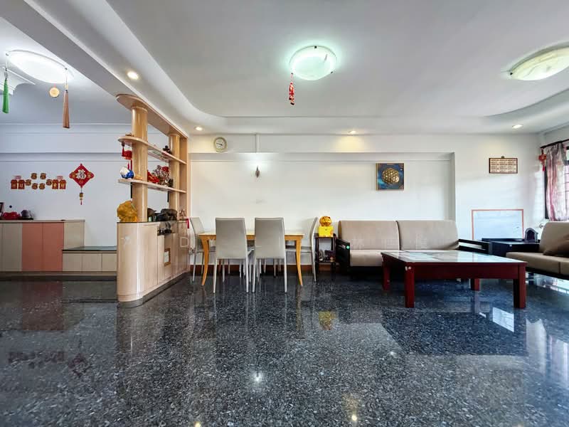 485B Choa Chu Kang Avenue 5, 485B Choa Chu Kang Avenue 5, 3 Bedrooms, 1,302 sqft, HDB Flat For Rent, by Andy Lim 林佳俊, 500151926 - Living Room - PropertyGuru.com.sg