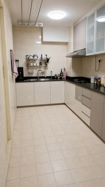 676B Jurong West Street 64, 676B Jurong West Street 64, 3 Bedrooms, 1,184 sqft, HDB Flat For Sale, by Christina Lim, 500151929 - Kitchen - PropertyGuru.com.sg