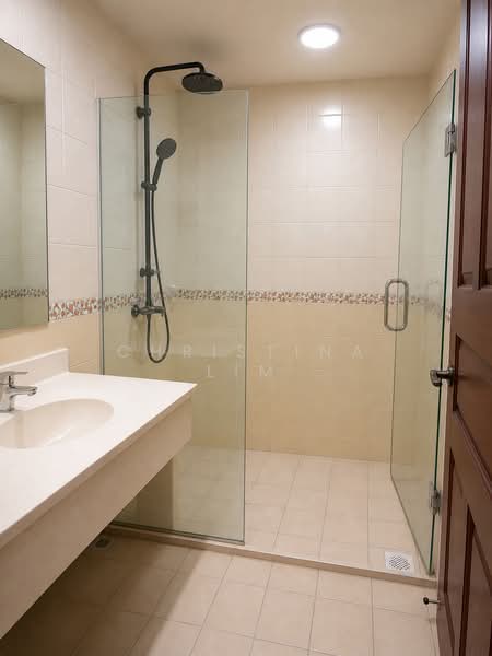 676B Jurong West Street 64, 676B Jurong West Street 64, Boon Lay / Jurong / Tuas, 3 Bedrooms, 1,185 sqft, HDB Flat For Sale, by Christina Lim, 500151929 - Bathroom - PropertyGuru.com.sg