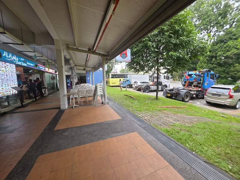 166 Bukit Batok West Ave 8, , 911 sqft, Shop / Shophouse For Rent, by Jenny Ang, 500151941 - Exterior - CommercialGuru.com.sg