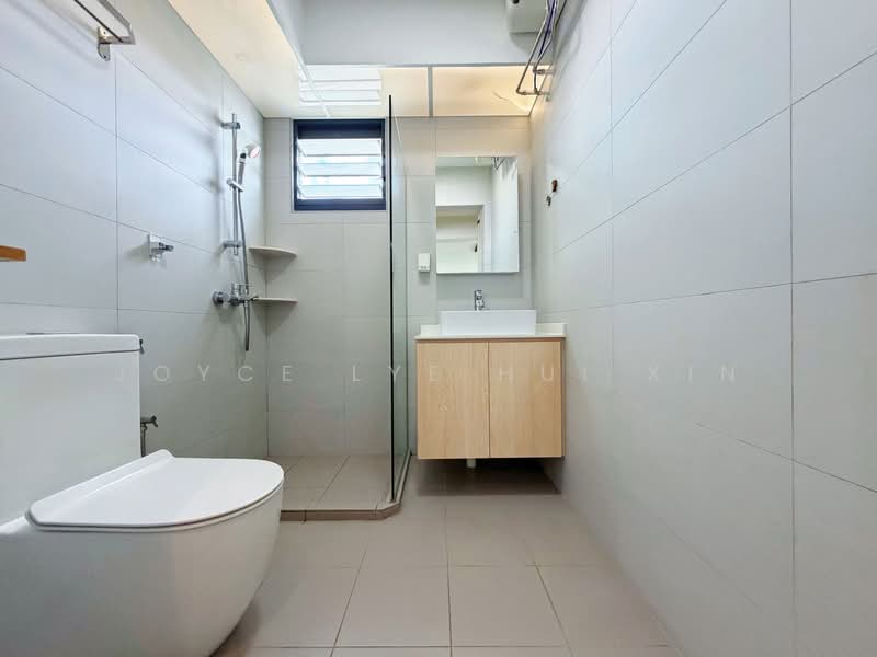 104A Bidadari Park Drive, 104A Bidadari Park Drive, 3 Bedrooms, 1,001 sqft, HDB Flat For Sale, by Joyce Lye Hui Xin, 500151943 - Bathroom - PropertyGuru.com.sg