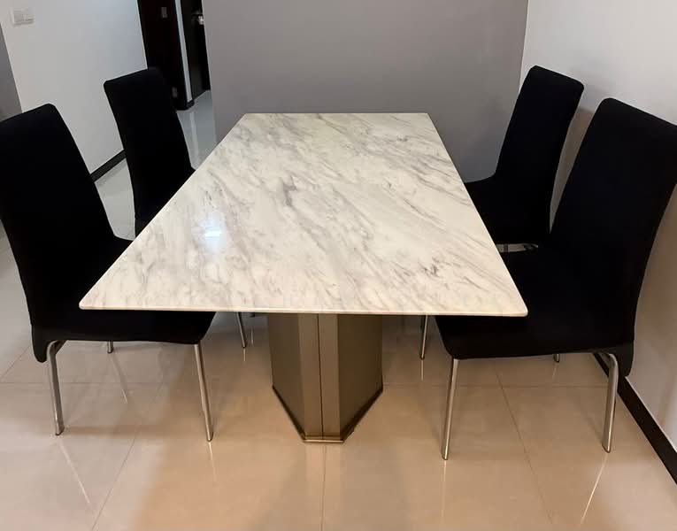 Lake Life, 4 Tao Ching Road, 4 Bedrooms, 1,259 sqft, Executive Condominium For Rent, by Cynthia Quek, 500151947 - Dining Room - PropertyGuru.com.sg