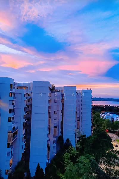 Watercolours, 29 Pasir Ris Link, 3 Bedrooms, 947 sqft, Executive Condominium For Sale, by Tristan Liu, 500151950 - Exterior - PropertyGuru.com.sg