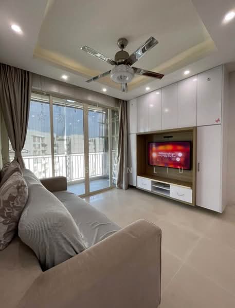 Watercolours, 29 Pasir Ris Link, 3 Bedrooms, 947 sqft, Executive Condominium For Sale, by Tristan Liu, 500151950 - Living Room - PropertyGuru.com.sg