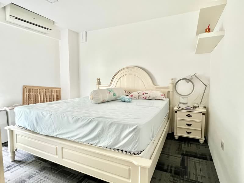 Dalvey Estate, Lewis Road, Margoliouth Road, White House Park, Dalvey Estate, Lewis Road, Margoliouth Road, White House Park, 4 Bedrooms, 3,500 sqft, Bungalow House For Sale, by Roy Low, 500151951 - Bedroom - PropertyGuru.com.sg