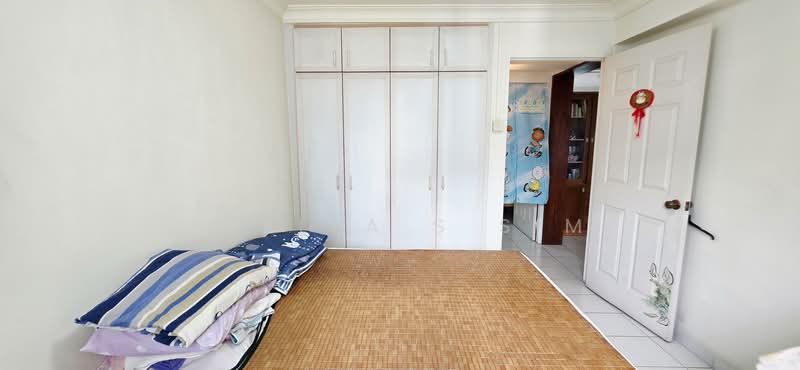 65 Marine Drive, 65 Marine Drive, 2 Bedrooms, 700 sqft, HDB Flat For Sale, by Stella S Sim, 500151952 - Bedroom - PropertyGuru.com.sg
