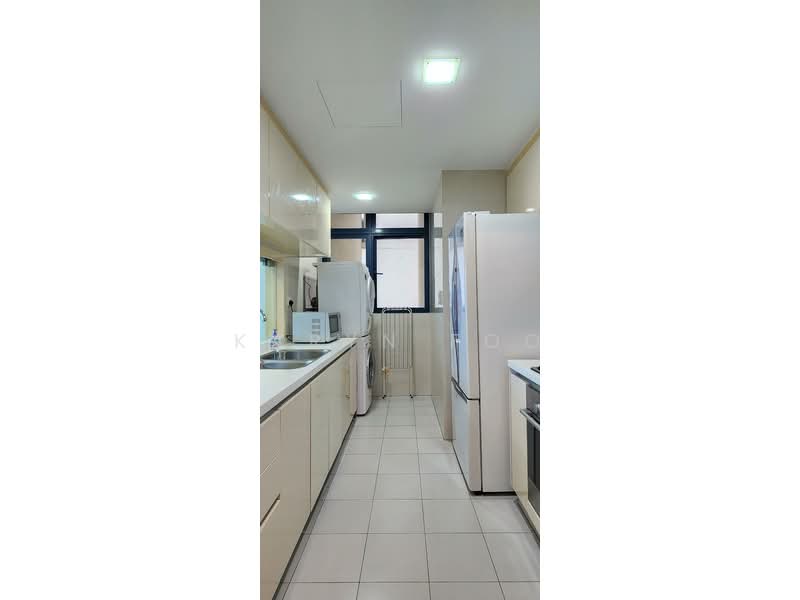 City Square Residences, 12 Kitchener Link, Room Rental, 125 sqft, Condominium For Rent, by Karyn Foo, 500151962 - Kitchen - PropertyGuru.com.sg