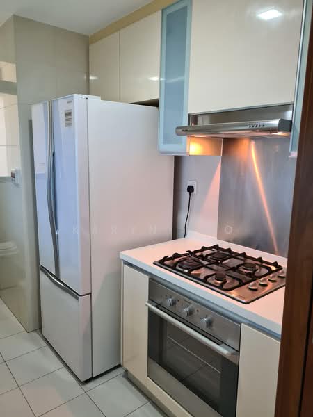 City Square Residences, 12 Kitchener Link, Room Rental, 125 sqft, Condominium For Rent, by Karyn Foo, 500151962 - Kitchen - PropertyGuru.com.sg