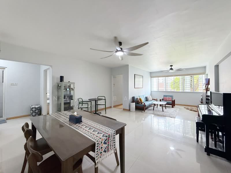 766 Bedok Reservoir View, 766 Bedok Reservoir View, 3 Bedrooms, 1,237 sqft, HDB Flat For Sale, by Nazri Baobed, 500151967 - Living Room - PropertyGuru.com.sg
