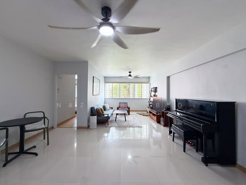 766 Bedok Reservoir View, 766 Bedok Reservoir View, 3 Bedrooms, 1,237 sqft, HDB Flat For Sale, by Nazri Baobed, 500151967 - Living Room - PropertyGuru.com.sg