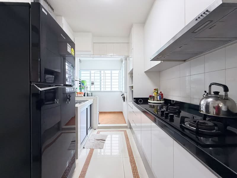 766 Bedok Reservoir View, 766 Bedok Reservoir View, 3 Bedrooms, 1,237 sqft, HDB Flat For Sale, by Nazri Baobed, 500151967 - Kitchen - PropertyGuru.com.sg