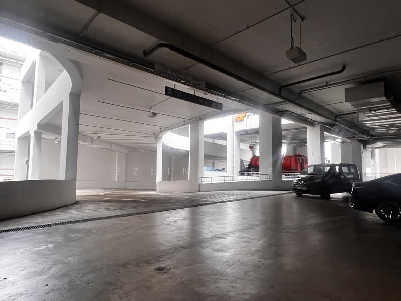 8B @ Admiralty, 8B Admiralty Street, 1,755 sqft, Light Industrial (B1) For Rent, by Ezline Lee, 500151970 - Car Park - CommercialGuru.com.sg