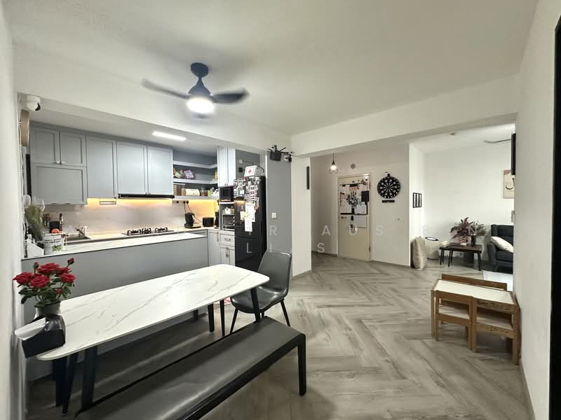 154A Bedok South Road, 154A Bedok South Road, 3 Bedrooms, 1,001 sqft, HDB Flat For Sale, by Ahmad Firdaus Bin Alias, 500151976 - Kitchen - PropertyGuru.com.sg