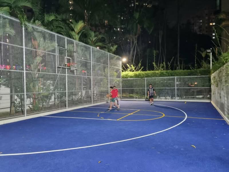Palm Gardens, 2A Hong San Walk, Room Rental, 200 sqft, Condominium For Rent, by Vanessa Duan, 500151989 - Exterior - PropertyGuru.com.sg