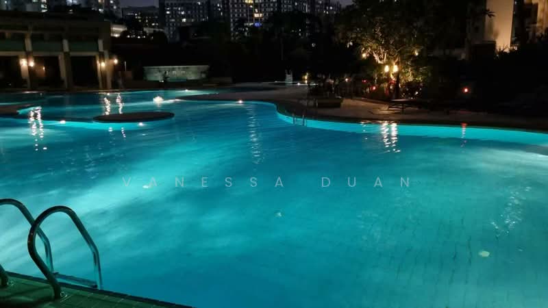 Palm Gardens, 2A Hong San Walk, Room Rental, 200 sqft, Condominium For Rent, by Vanessa Duan, 500151989 - Pool - PropertyGuru.com.sg