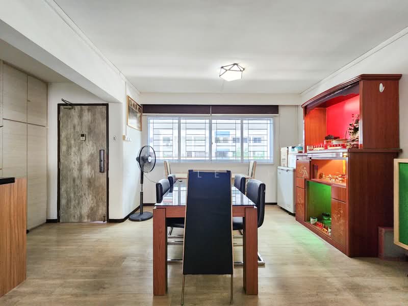 125 Serangoon North Avenue 1, 125 Serangoon North Avenue 1, 3 Bedrooms, 1,593 sqft, HDB Flat For Sale, by Michelle Chia, 500151998 - Dining Room - PropertyGuru.com.sg